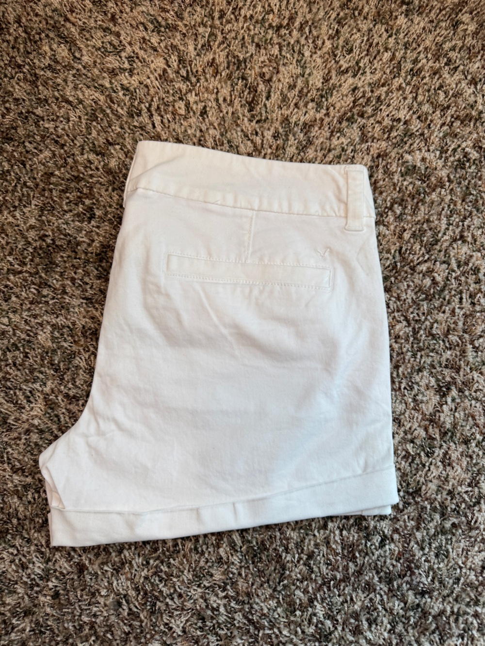 American Eagle Outfitters White Women’s Shorts